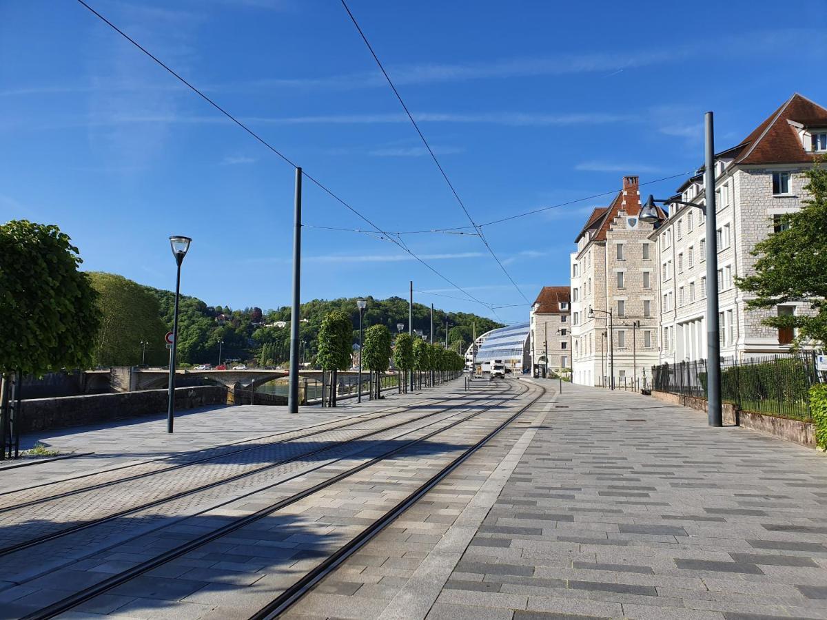 La Loge Marola Apartment Besancon Ngoại thất bức ảnh