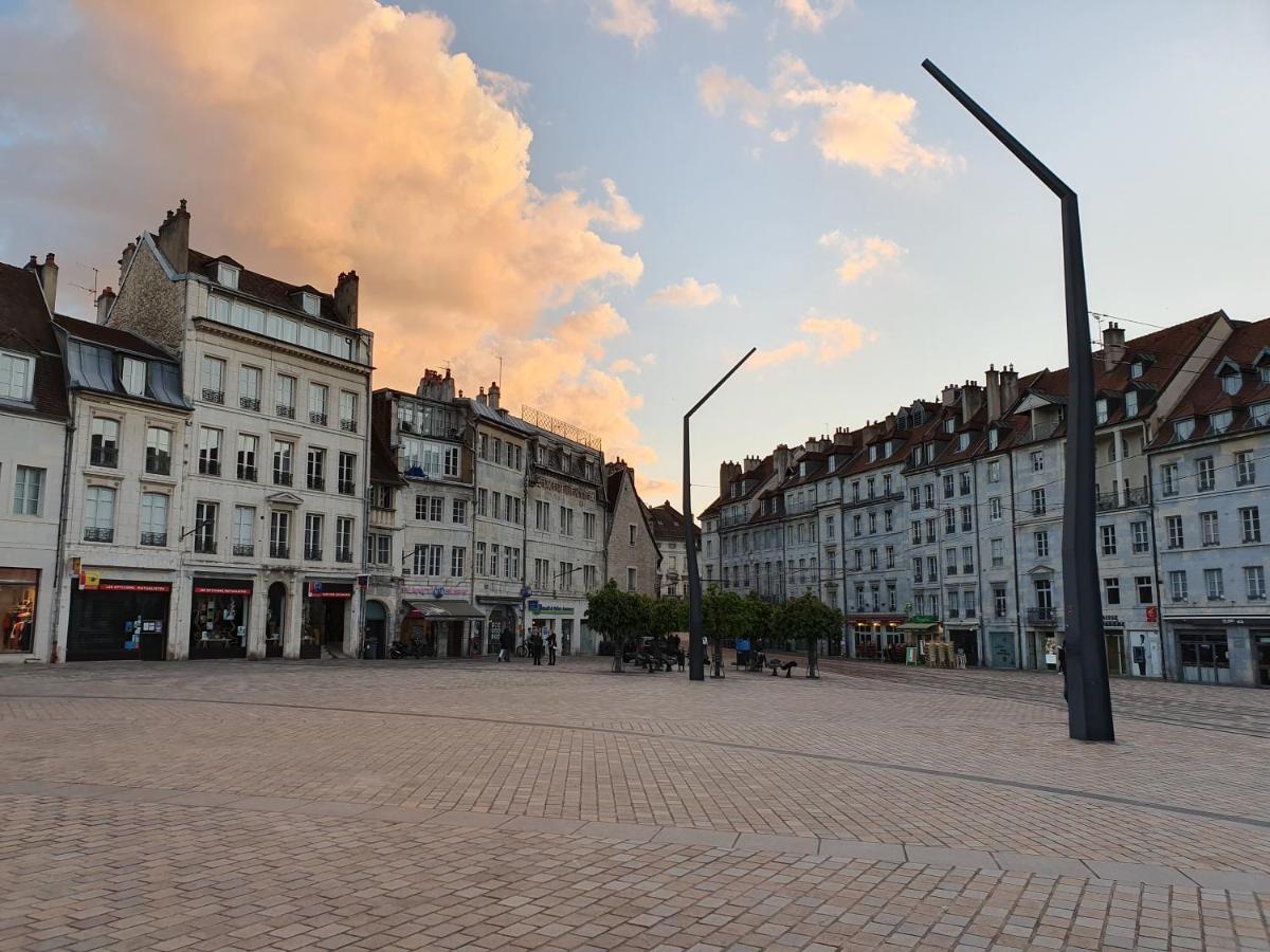 La Loge Marola Apartment Besancon Ngoại thất bức ảnh